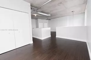 690 SW 1st Ct, Miami, FL 33130 - Photo 15