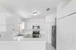 13471 SW 278th Terrace, Homestead, FL 33032 - Photo 7