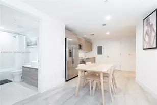 121 NE 34th St, Miami, FL 33137 - Photo 7