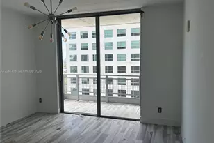 690 SW 1st Ct, Miami, FL 33130 - Photo 15