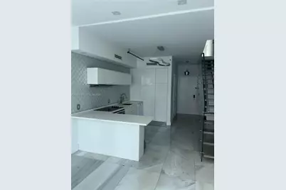 690 SW 1st Ct #2124, Miami, FL 33130 - Photo 9