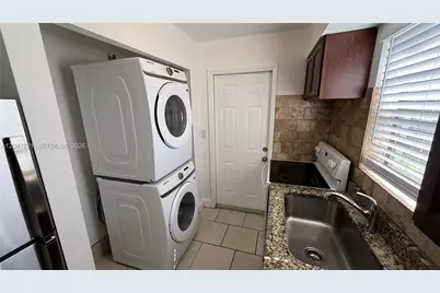 6421 NW 20th Ct #6421, Sunrise, FL 33313 - Photo 9