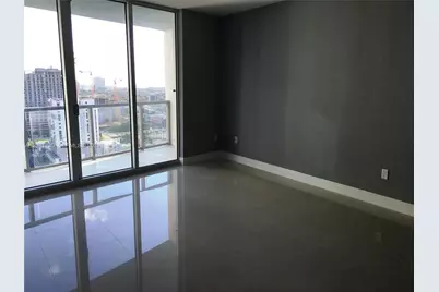185 SW 7th St #2104, Miami, FL 33130 - Photo 5