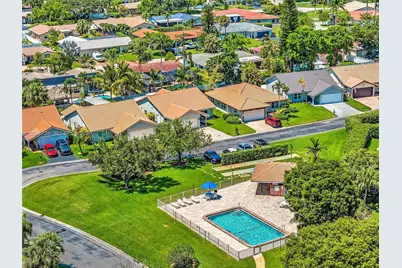 1851 Riverwood Ln, Coral Springs, FL 33071 - Photo 43