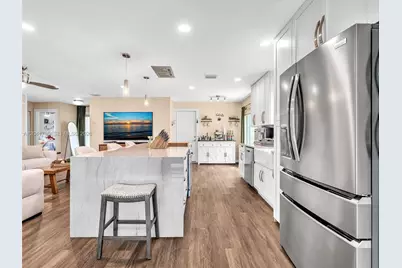 1851 Riverwood Ln, Coral Springs, FL 33071 - Photo 9