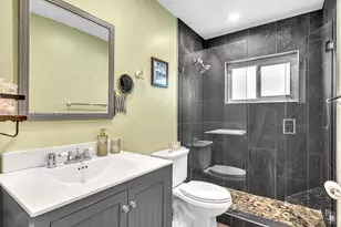 1851 Riverwood Ln, Coral Springs, FL 33071 - Photo 27