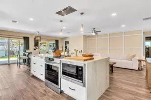 1851 Riverwood Ln, Coral Springs, FL 33071 - Photo 11