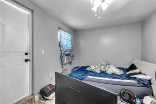 576 NW 147th St, Miami, FL 33168 - Photo 31