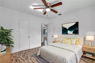 576 NW 147th St, Miami, FL 33168 - Photo 27