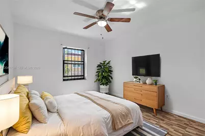 576 NW 147th St, Miami, FL 33168 - Photo 25