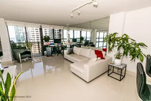 600 NE 36th St, Miami, FL 33137 - Photo 3