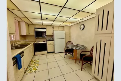 210 174th St #405, Sunny Isles Beach, FL 33160 - Photo 7