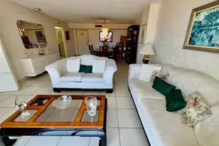 210 174th St, Sunny Isles Beach, FL 33160 - Photo 5