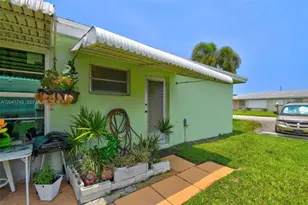 3241 Ridge Hill Rd, Boynton Beach, FL 33435 - Photo 33