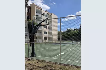 6930 Miami Gardens Dr #1-209, Hialeah, FL 33015 - Photo 13