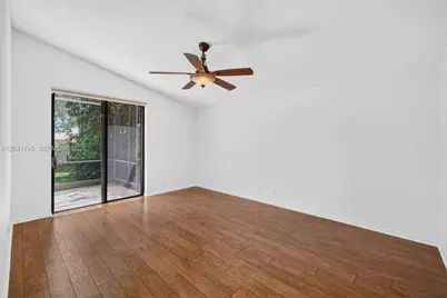 1380 NW 103rd Ter, Plantation, FL 33322 - Photo 23