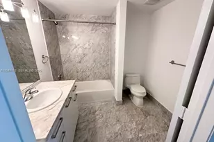 253 NE 2nd St, Miami, FL 33132 - Photo 7