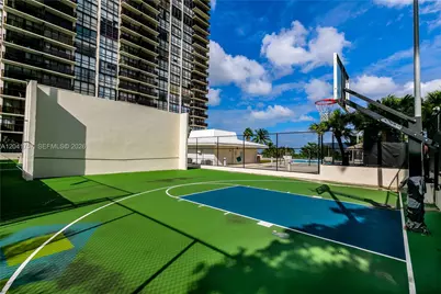 600 NE 36th St #PH3, Miami, FL 33137 - Photo 9