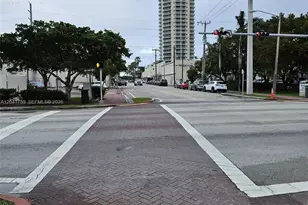 7400 Harding Ave, Miami Beach, FL 33141 - Photo 21
