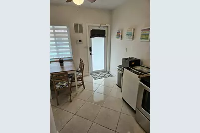 7400 Harding Ave #22, Miami Beach, FL 33141 - Photo 7