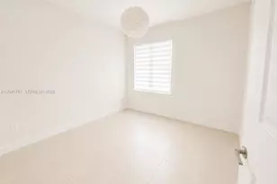 4636 NW 84th Ave, Doral, FL 33166 - Photo 7