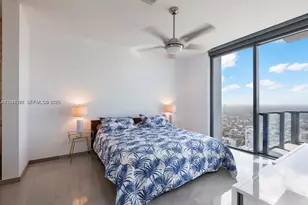 88 SW 7th St, Miami, FL 33130 - Photo 11