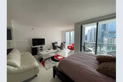 31 SE 6th St #2503, Miami, FL 33131 - Photo 13