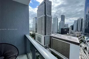 31 SE 6th St, Miami, FL 33131 - Photo 27
