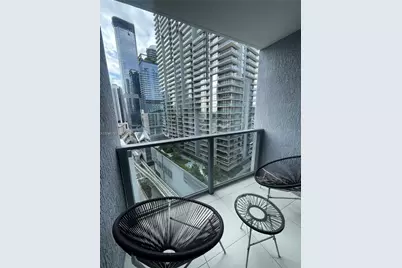 31 SE 6th St #2503, Miami, FL 33131 - Photo 29