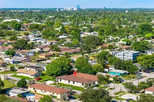 601 NW 3rd Ave, Hallandale Beach, FL 33009 - Photo 25