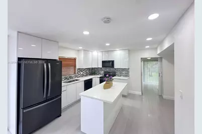 11603 NW 29th St #4W, Coral Springs, FL 33065 - Photo 9