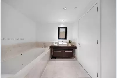 17121 Collins Ave #1406, Sunny Isles Beach, FL 33160 - Photo 19