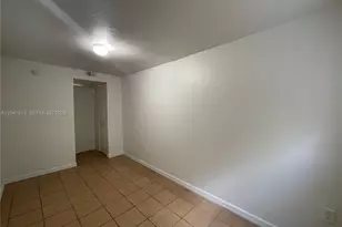 804 NW 19th Terrace, Fort Lauderdale, FL 33311 - Photo 9