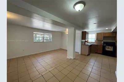 804 NW 19th Ter, Fort Lauderdale, FL 33311 - Photo 3