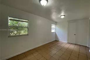 804 NW 19th Terrace, Fort Lauderdale, FL 33311 - Photo 7