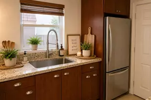 8600 SW 109th Ave, Miami, FL 33173 - Photo 5