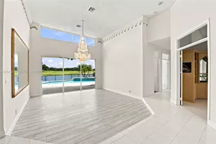 12388 Classic Dr, Coral Springs, FL 33071 - Photo 11