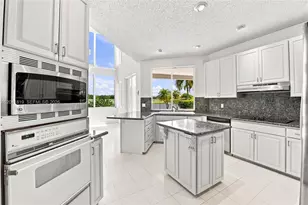 12388 Classic Dr, Coral Springs, FL 33071 - Photo 23