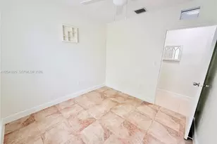 1311 N 69th Ave, Hollywood, FL 33024 - Photo 11