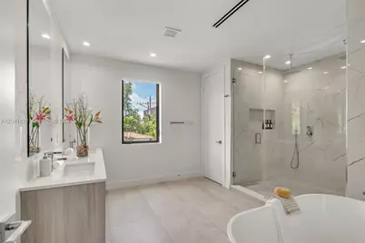 2225 SW 18th Ave, Miami, FL 33145 - Photo 13