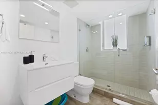 9261 E Bay Harbor Dr, Bay Harbor Islands, FL 33154 - Photo 25