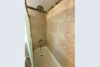 9280 Fontainebleau Bl #103, Miami, FL 33172 - Photo 11