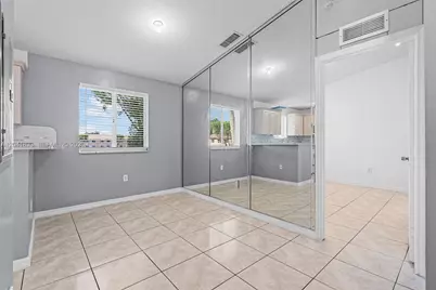 1261 SE 27th St #201, Homestead, FL 33035 - Photo 11