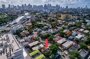 1033 NW 6th St, Miami, FL 33136 - Photo 3