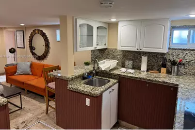 1033 NW 6th St #Unit 1, Miami, FL 33136 - Photo 11