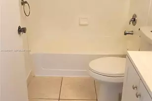 7405 SW 152nd Ave, Miami, FL 33193 - Photo 11
