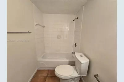 3600 NW 21st St #103, Lauderdale Lakes, FL 33311 - Photo 17