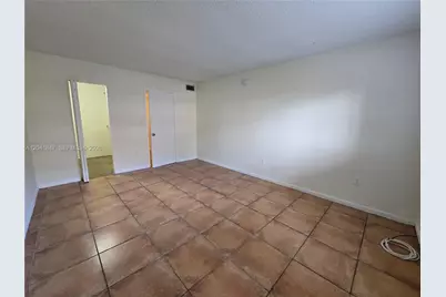 3600 NW 21st St #103, Lauderdale Lakes, FL 33311 - Photo 15
