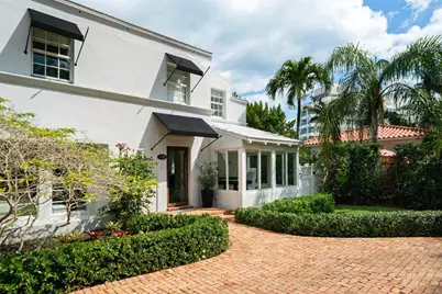 939 W 47th Ct, Miami Beach, FL 33140 - Photo 3