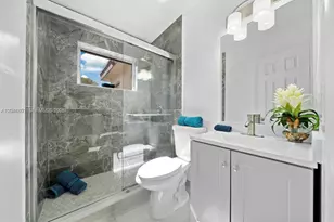 7532 Farragut St, Hollywood, FL 33024 - Photo 3